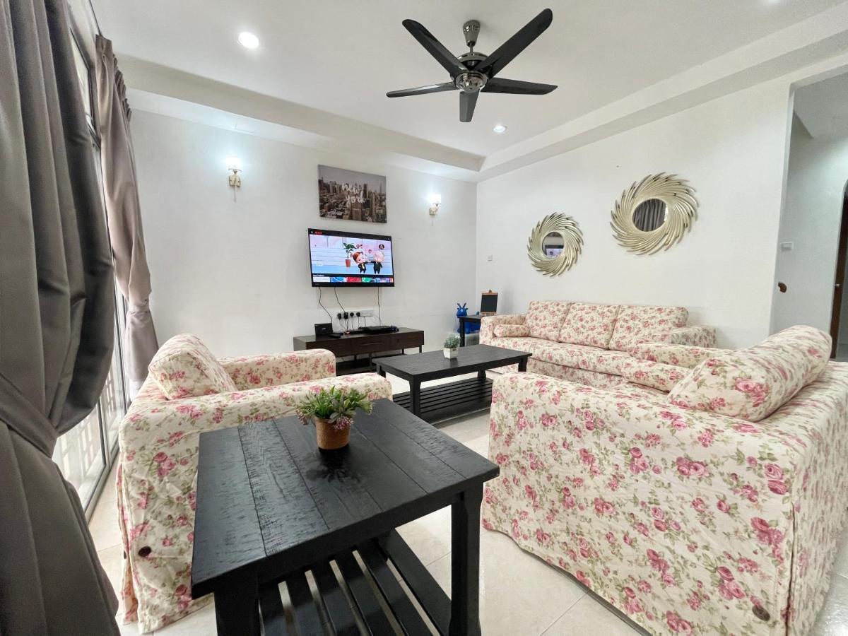 Langkawi Cozy Holiday Home At Bukit Indah By Zervin Kuah Eksteriør billede